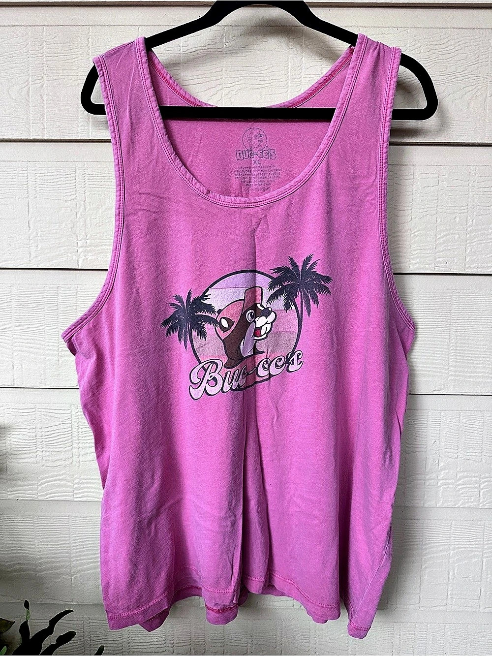 Buc-ees Graphic Pink Tank Top Size XL
